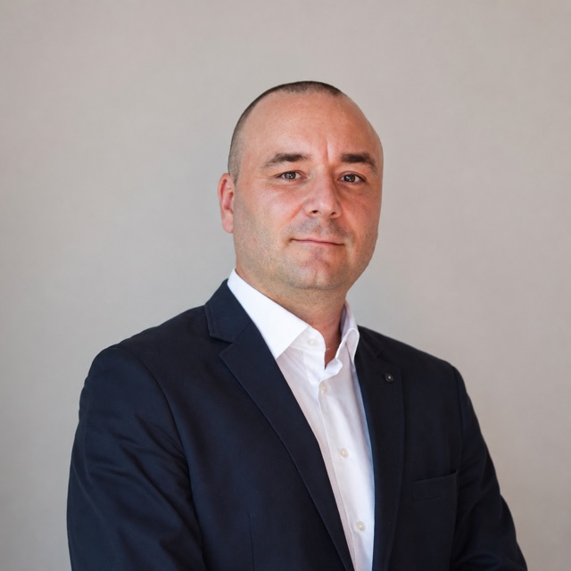 Andraž Oven, Civil Engineer